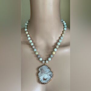 22 inch Morganite bead Necklace NWOT